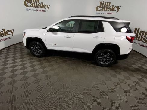 Used 2026 GMC Terrain AT4 w/ Convenience Package III AWD/4WD image 5