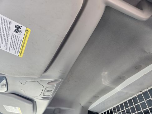 Used 2019 Ford Transit Connect XL image 19