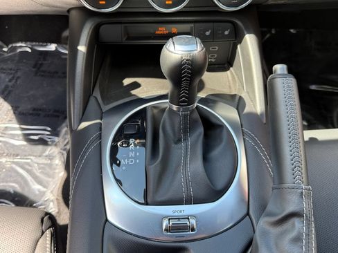 Used 2025 MAZDA MX-5 Miata Grand Touring w/ Appearance Package RWD image 18