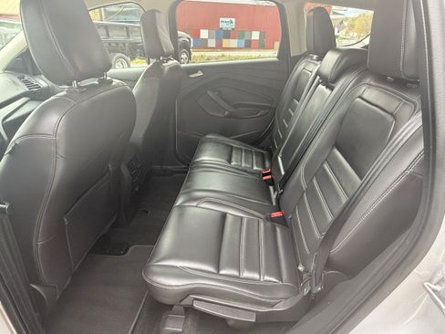 Used 2019 Ford Escape SEL AWD/4WD image 11