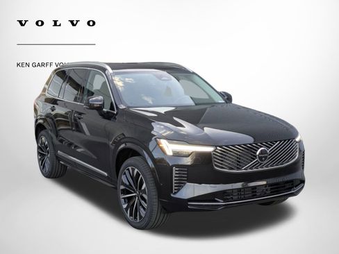New 2026 Volvo XC90 B5 Plus w/ Protection Package image 1