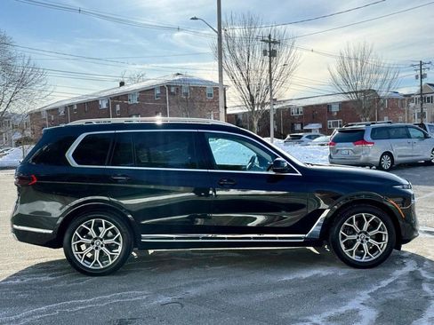 Used 2025 BMW X7 xDrive40i image 7