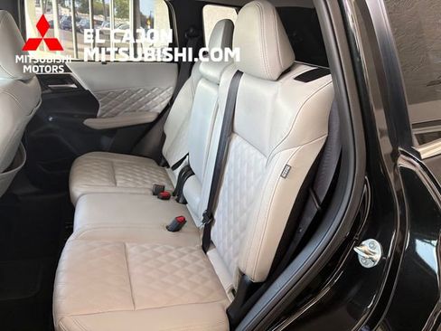 Used 2025 Mitsubishi Outlander SEL AWD/4WD image 12