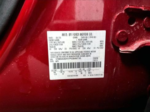 Used 2023 Ford Explorer XLT w/ Equipment Group 202A image 33