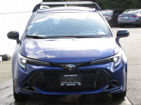 New 2026 Toyota Corolla SE FWD image 3