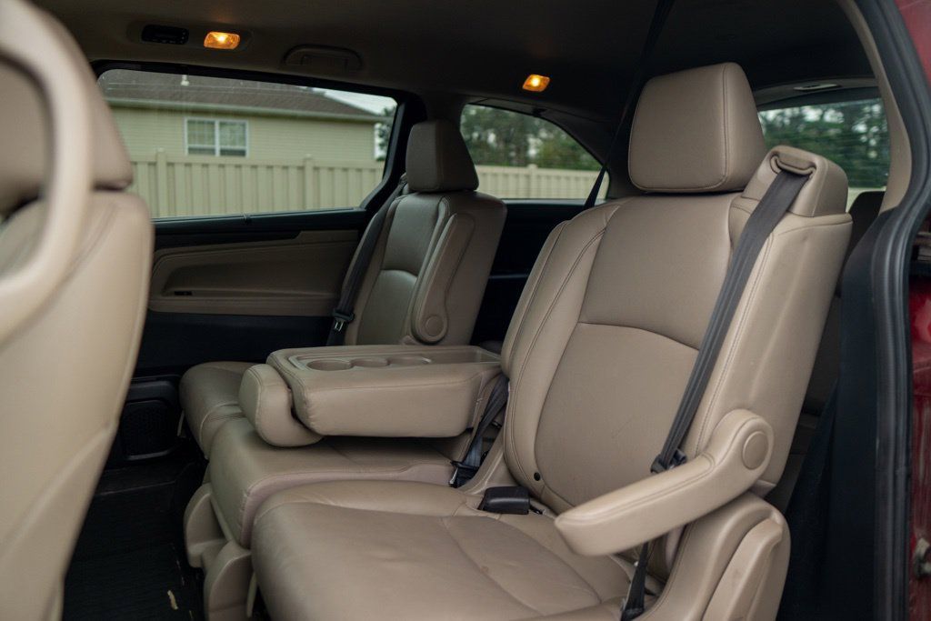 Used 2023 Honda Odyssey EX-L image 36