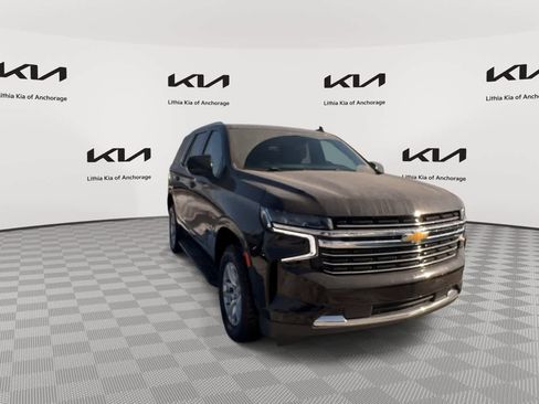 Used 2023 Chevrolet Tahoe LT AWD/4WD image 3