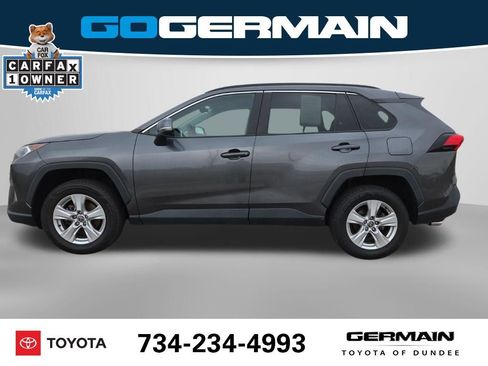 Used 2021 Toyota RAV4 XLE FWD image 12