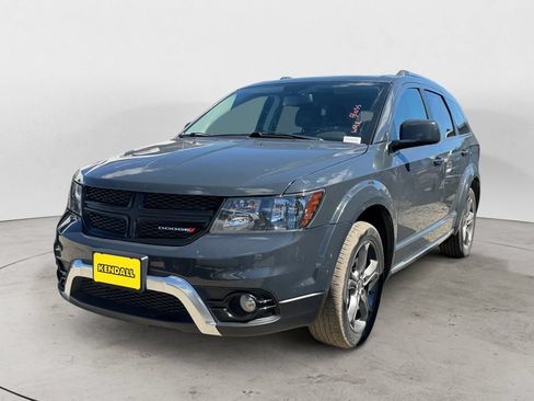 Used 2017 Dodge Journey Crossroad w/ Popular Equipment Group AWD/4WD image 1