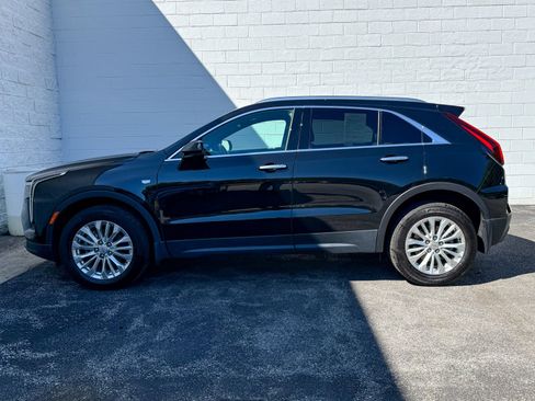 Certified 2024 Cadillac XT4 Luxury w/ Cold Weather Package AWD/4WD image 10