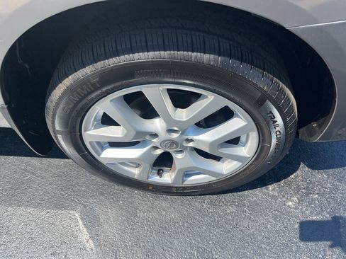Used 2013 Nissan Rogue SL AWD/4WD image 45