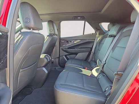 Used 2024 Chevrolet Blazer EV LT AWD/4WD image 17