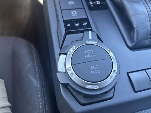 Used 2024 Toyota Tacoma SR5 image 25