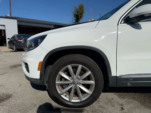 Used 2017 Volkswagen Tiguan Wolfsburg Edition FWD image 34