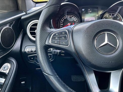 Used 2018 Mercedes-Benz GLC 300 image 20
