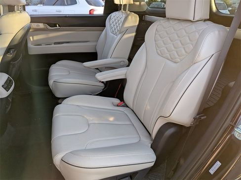 Certified 2022 Hyundai Palisade Limited image 19