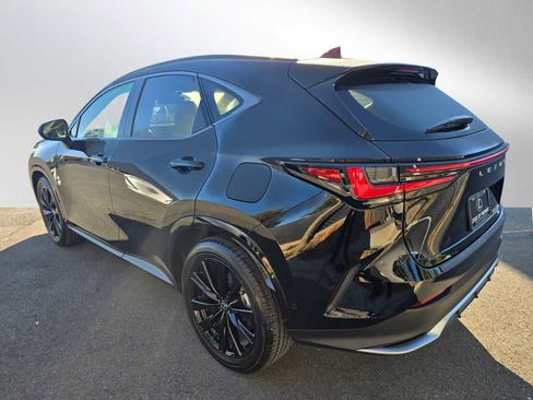 Certified 2025 Lexus NX 450h+ F Sport image 5