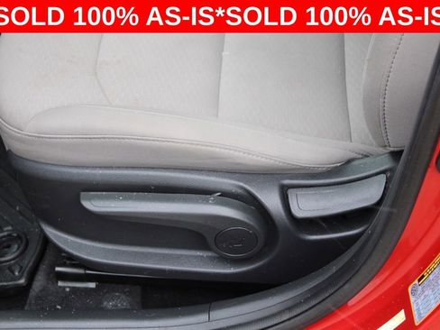 Used 2020 Hyundai Elantra SEL image 13