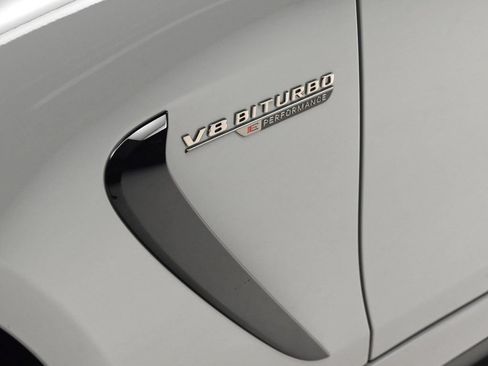 Used 2026 Mercedes-Benz AMG GT 63 image 31