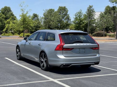 Used 2018 Volvo V90 T5 R-Design FWD image 5