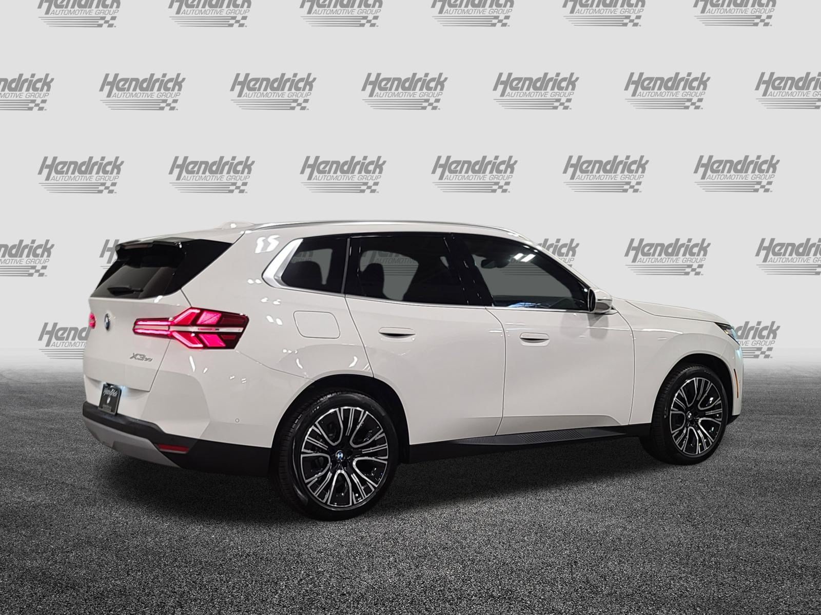 Used 2026 BMW X3 xDrive30i w/ Convenience Package AWD/4WD image 8