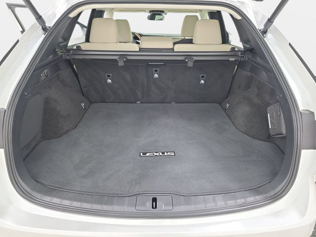 Used 2024 Lexus RX 350 Premium w/ Accessory Package (Z1) AWD/4WD image 35