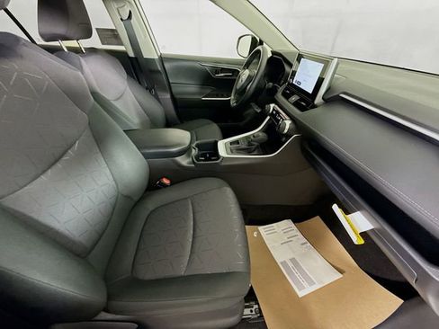New 2025 Toyota RAV4 XLE image 25