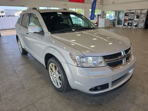 Used 2011 Dodge Journey Crew FWD image 5