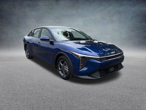 Used 2025 Kia K4 FWD image 17