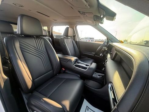 Used 2026 Hyundai Palisade SEL Premium AWD/4WD image 16
