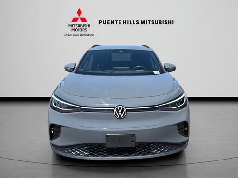 Used 2023 Volkswagen ID.4 2WD image 2