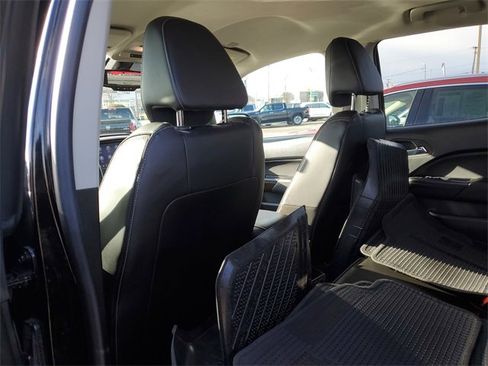 Used 2020 GMC Canyon Denali image 25