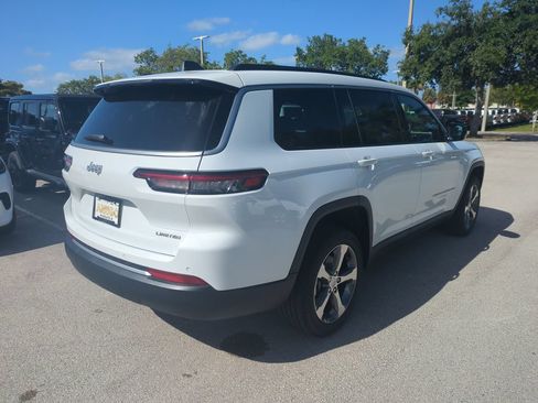 New 2026 Jeep Grand Cherokee L Limited RWD image 5