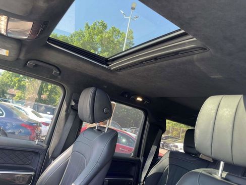 Used 2023 Mercedes-Benz G 550 image 6