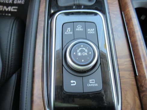 Used 2023 Nissan Armada SL w/ Cargo Package RWD image 29
