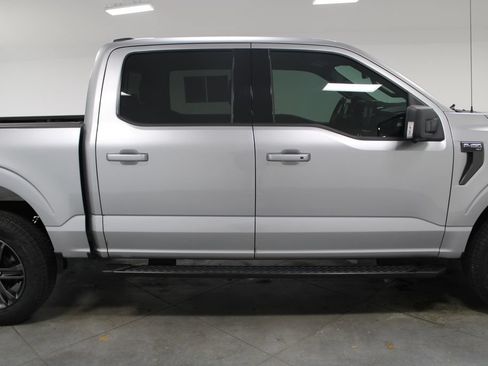 Used 2021 Ford F150 XLT w/ Equipment Group 302A High AWD/4WD image 11