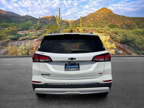 Used 2023 Chevrolet Equinox RS w/ RS Leather Package FWD image 5