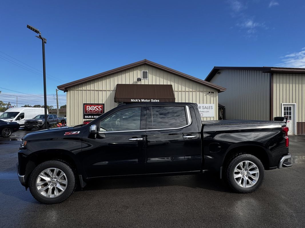 Used 2021 Chevrolet Silverado 1500 LTZ AWD/4WD image 2