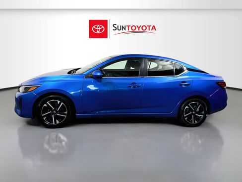 Used 2024 Nissan Sentra SV FWD image 7
