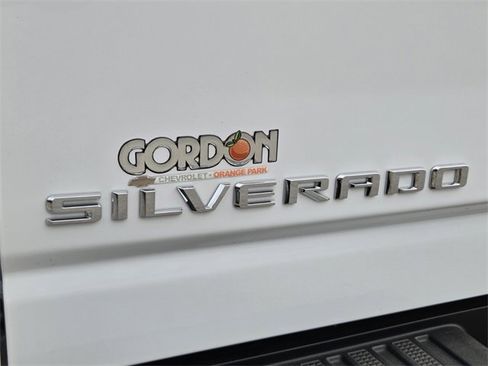 Used 2025 Chevrolet Silverado 2500 W/T image 18