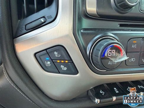 Used 2019 GMC Sierra 2500 Denali w/ Duramax Plus Package AWD/4WD image 18