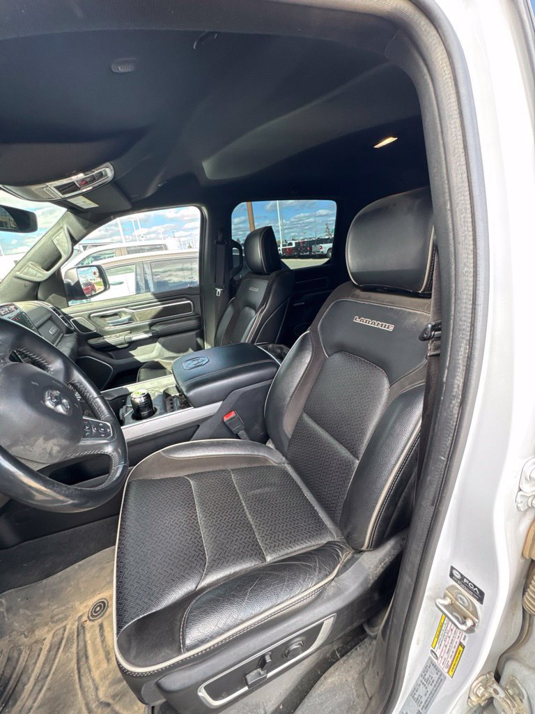 Used 2023 RAM 1500 Laramie AWD/4WD image 13