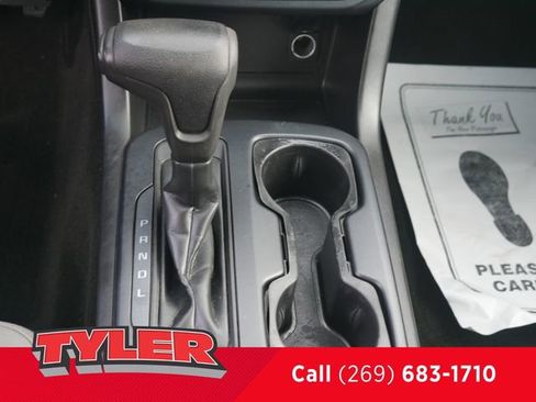 Used 2018 Chevrolet Colorado W/T w/ WT Convenience Package image 31