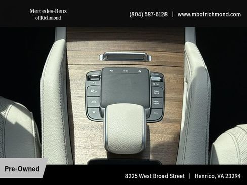 Used 2024 Mercedes-Benz GLE 450e 4MATIC image 21