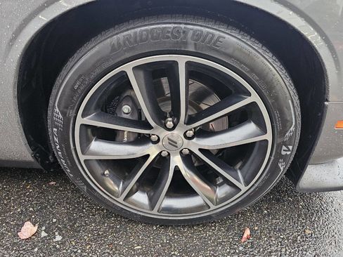 Used 2017 Dodge Challenger R/T Scat Pack image 15