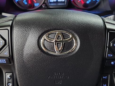 Used 2021 Toyota Tacoma SR w/ SR Convenience Package RWD image 48