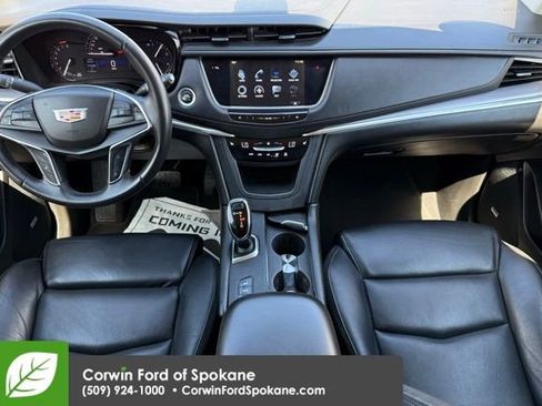 Used 2017 Cadillac XT5 Luxury AWD/4WD image 14