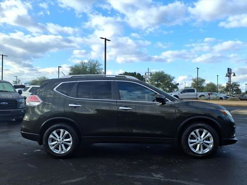 Used 2014 Nissan Rogue SV w/ SV Premium Package image 7