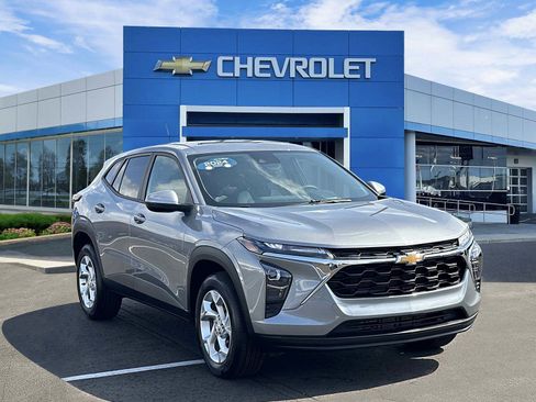 Certified 2024 Chevrolet Trax LS w/ LS Convenience Package FWD image 6