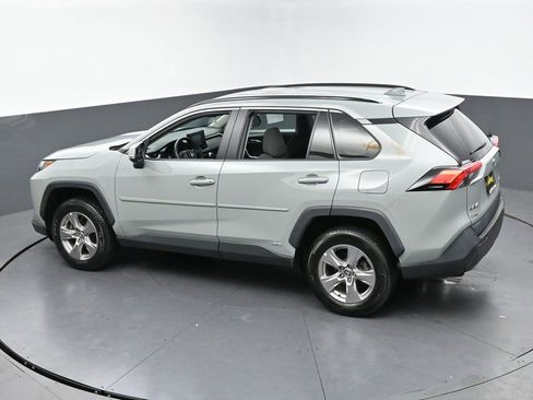 Used 2022 Toyota RAV4 XLE w/ XLE Grade Weather Package image 46